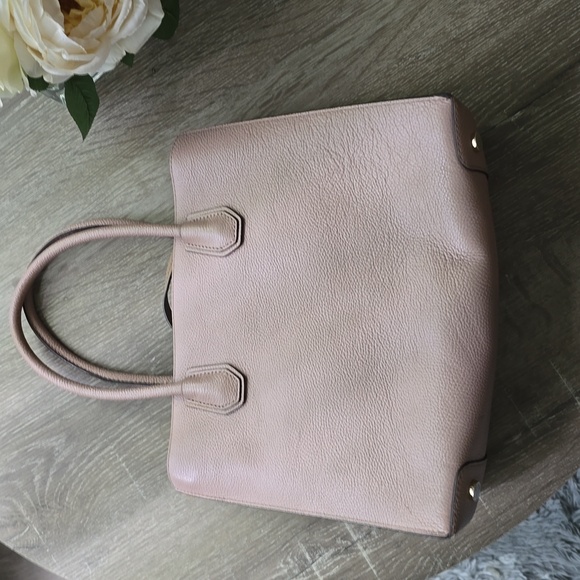 Michael kors purse - Picture 5 of 7